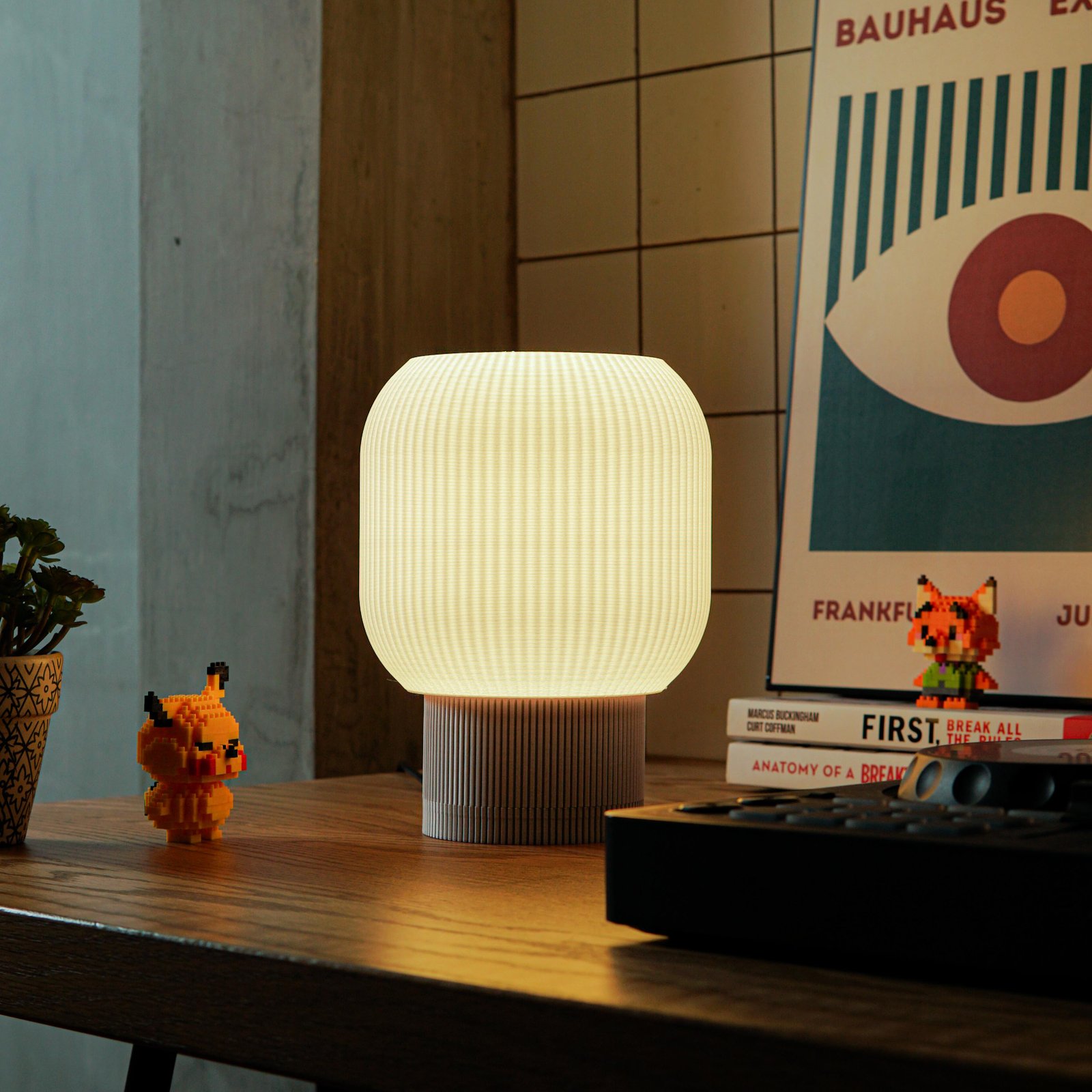 Blooma Lamp